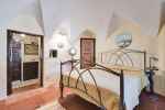 Exclusive masía seigneuriale du XVIe siècle avec licence touristique, maison annexe et deux piscines au cœur de l’Empordà, Costa Brava - picture 25 title=