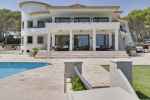 Villa de luxe exclusive de style méditerranéen avec vue sur la mer, située dans l'un des quartiers les plus exclusifs de Llafranc, Costa Brava. - picture 18 title=