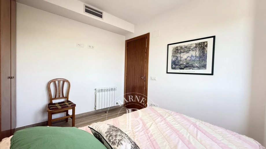 img-gallery