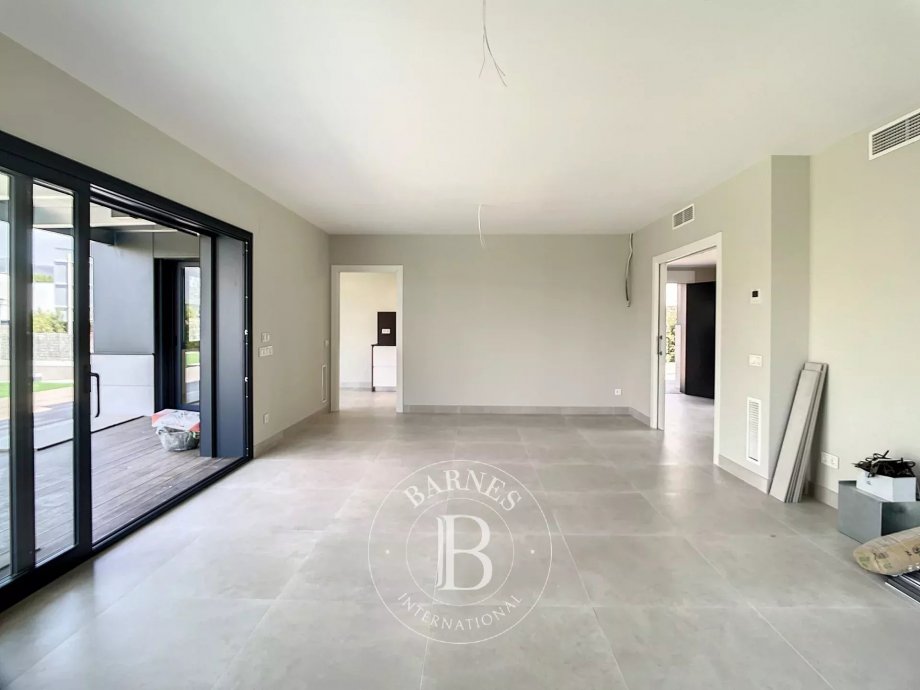 img-gallery