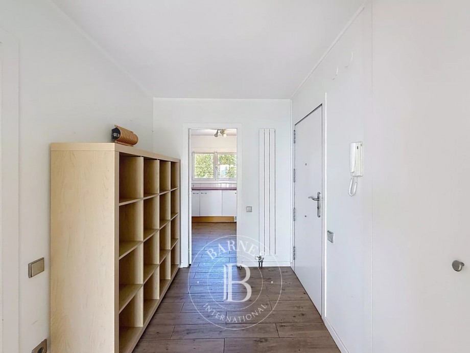 img-gallery