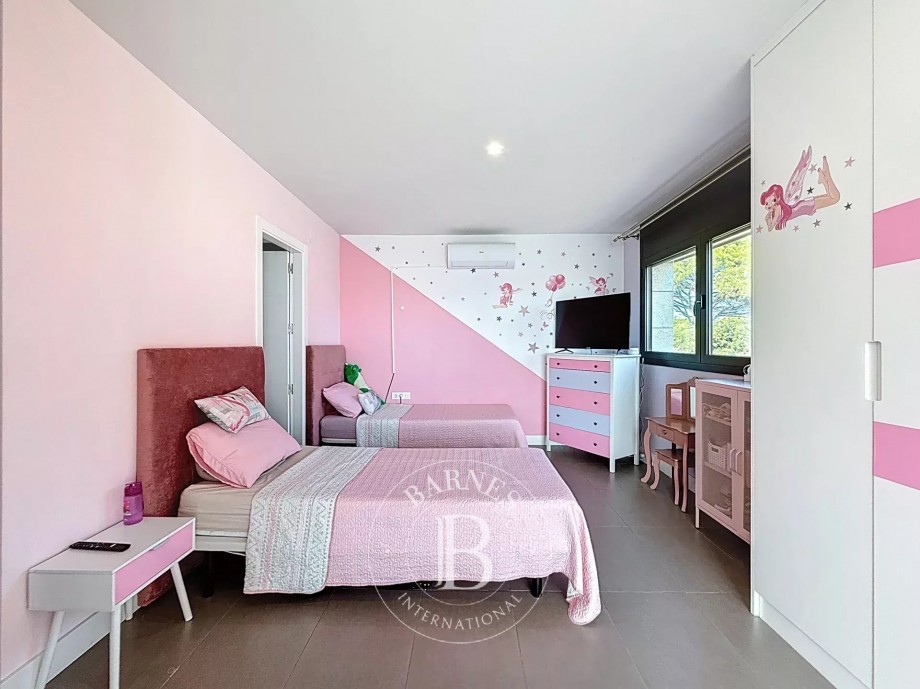img-gallery
