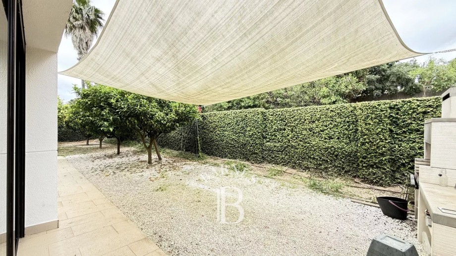 img-gallery