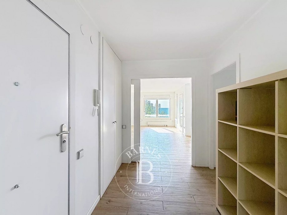 img-gallery