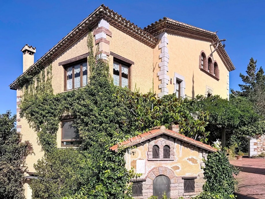 Casa en venda amb piscina i terreny a Canyamars, Dosrius (Barcelona).