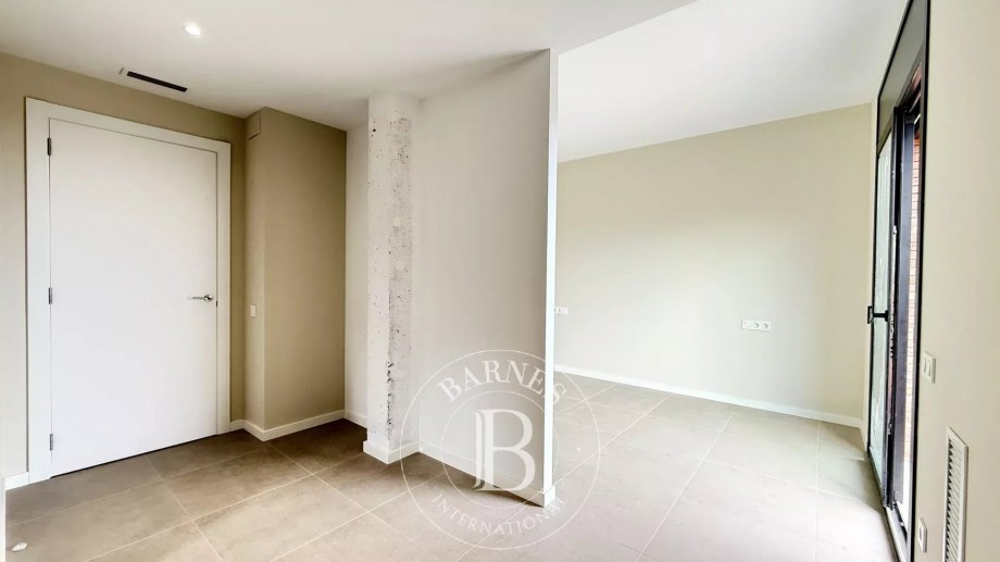 img-gallery