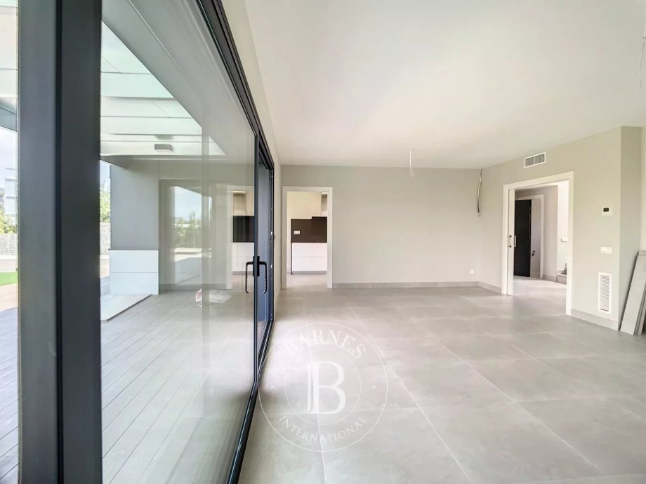 img-gallery