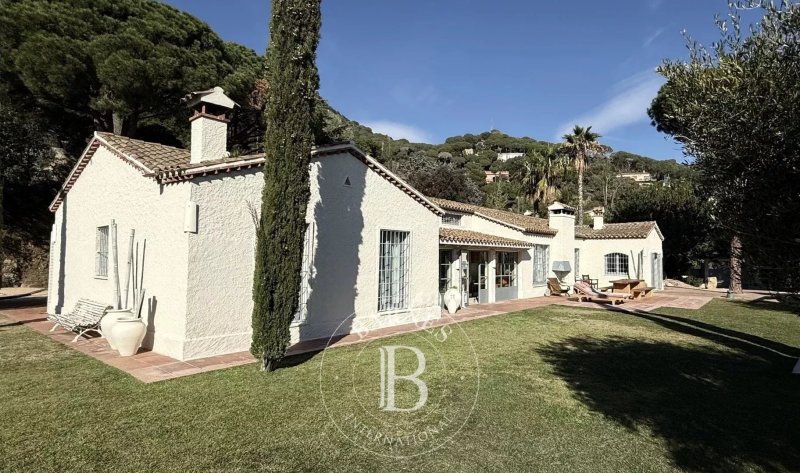 En venda, Casa Cabrera de Mar - picture 4