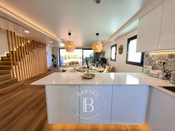 For Sale, Townhouse Montgat - picture 1