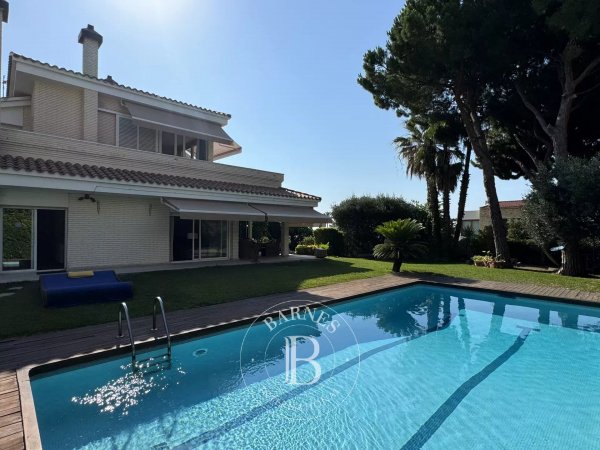 Venta, Casa Alella - picture 1