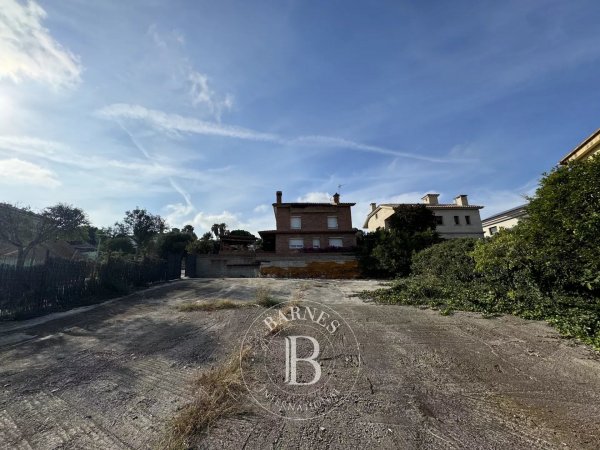 Building land Premia de Dalt - picture 5