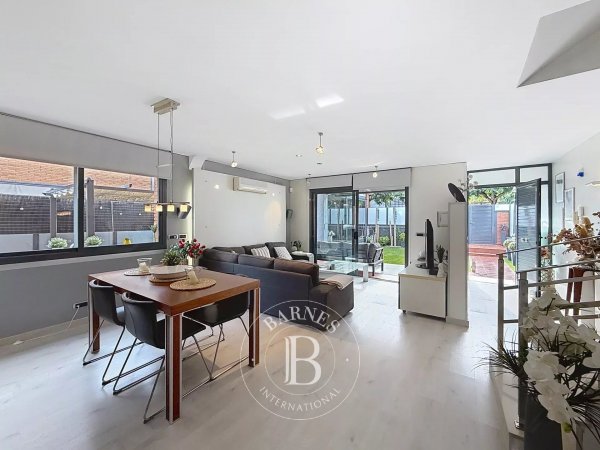 For Sale, Townhouse Sant... - picture 5