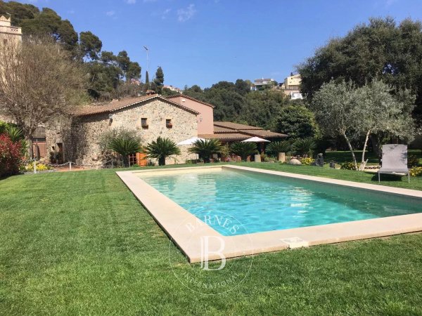 Venta, Casa Santa Susanna - picture 1