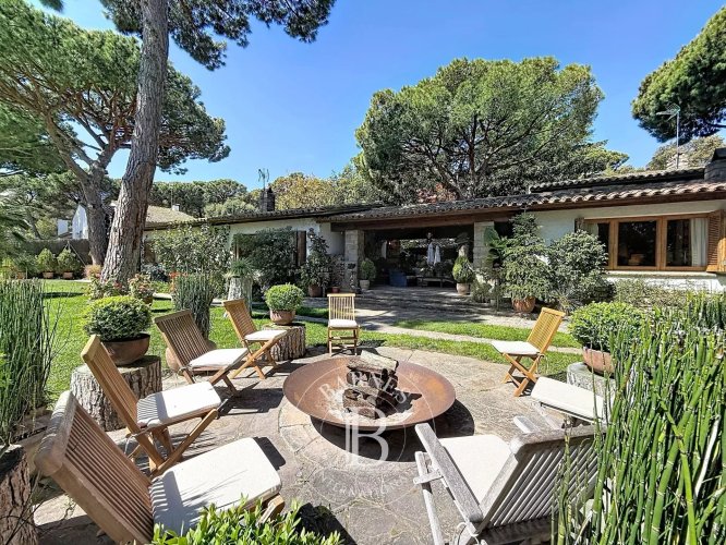 En venda, Casa Premia de Dalt - picture 1