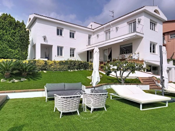 For Sale, House Mataró - picture 1