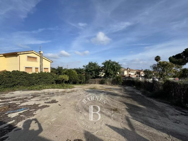 Building land Premia de Dalt - picture 4