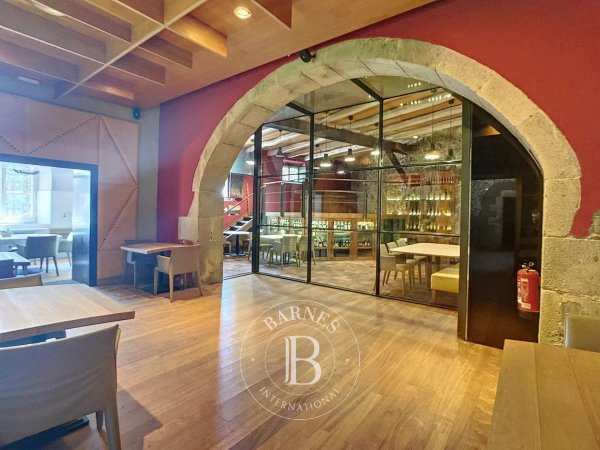 En venda, Mas Sant Andreu de... - picture 1