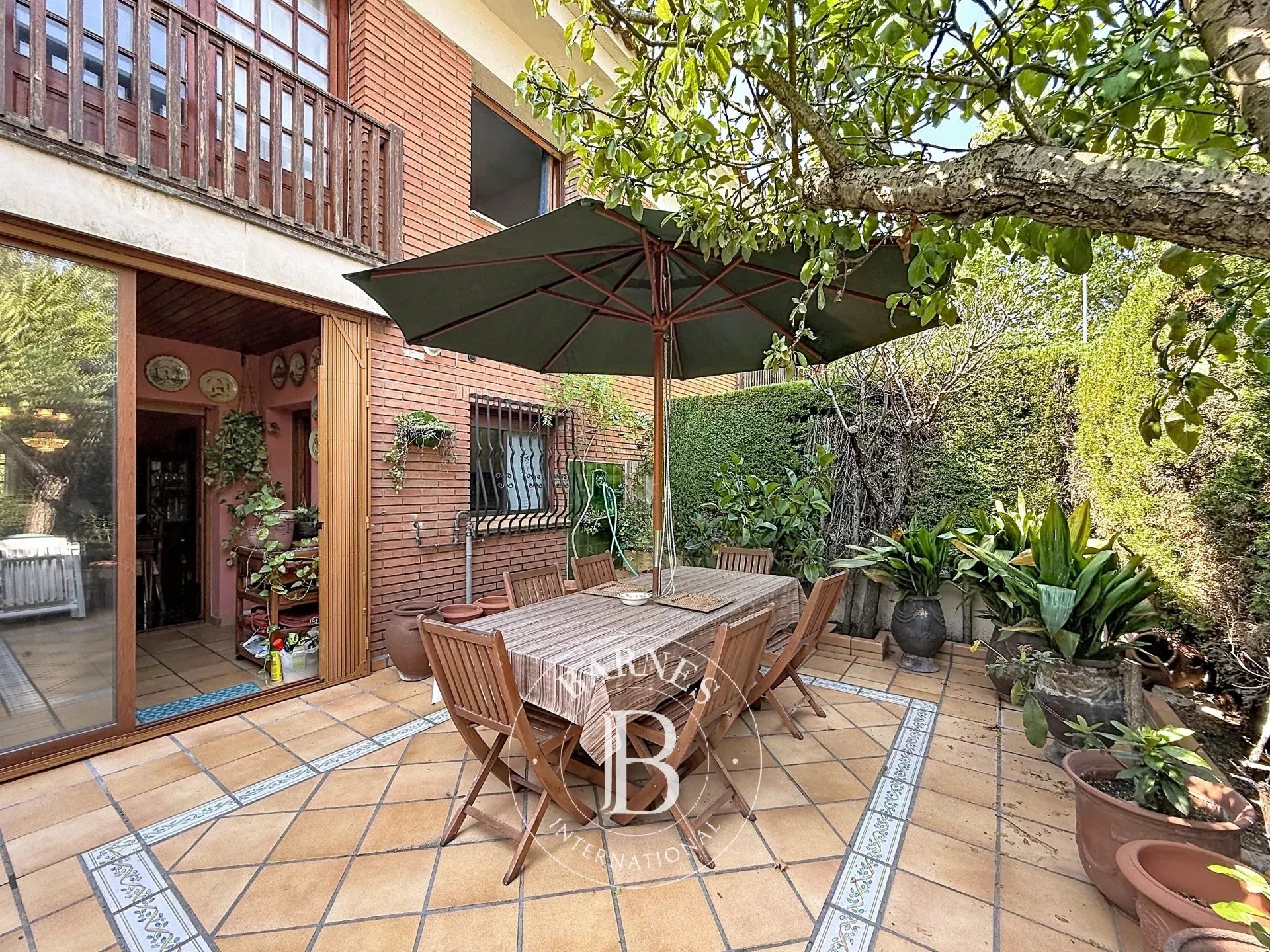 Casa pareada en venta en Vilassar de Dalt, Barcelona. - picture 1