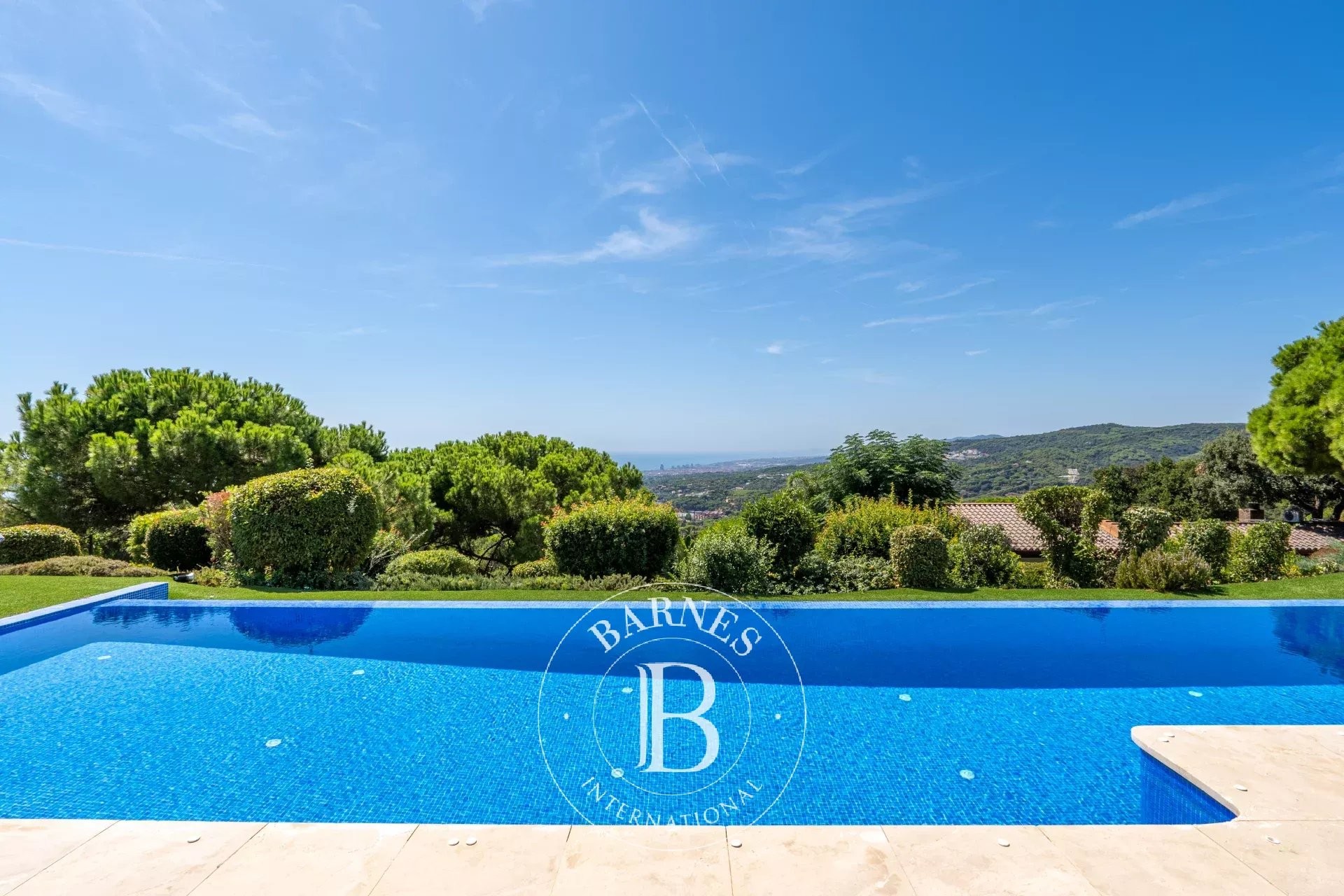 Villa à vendre à Supermaresme, près de Barcelone, avec vue sur la mer - picture 3