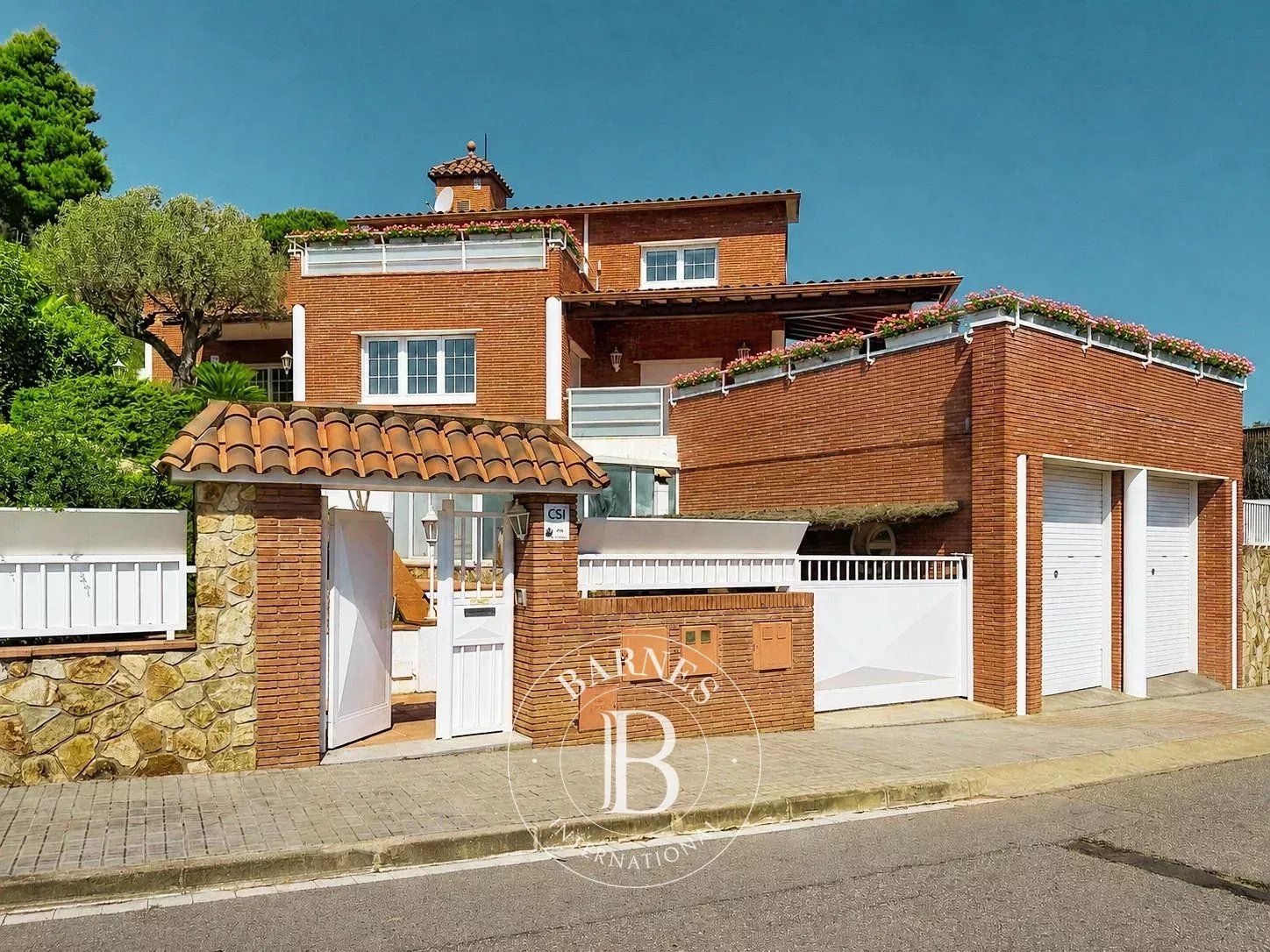 Casa independiente con ascensor en Argentona, Barcelona. - picture 2