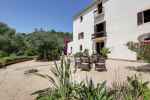 Historic and unique farmhouse only 50 minutes from the city of Barcelona, with sea and mountain views. - picture 6 title=