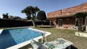 Casa Sant Vicenç de Montalt - picture 1