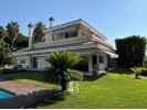 Excellent property with 2500m² of land located in Can Teixidó, Alella - picture 19 title=